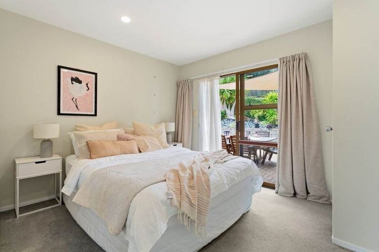 Photo of property in 5 Wisteria Way, Mairangi Bay, Auckland, 0630