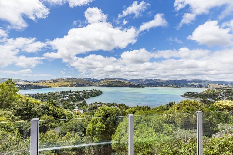 Photo of property in 85 Kahu Road, Paremata, Porirua, 5024