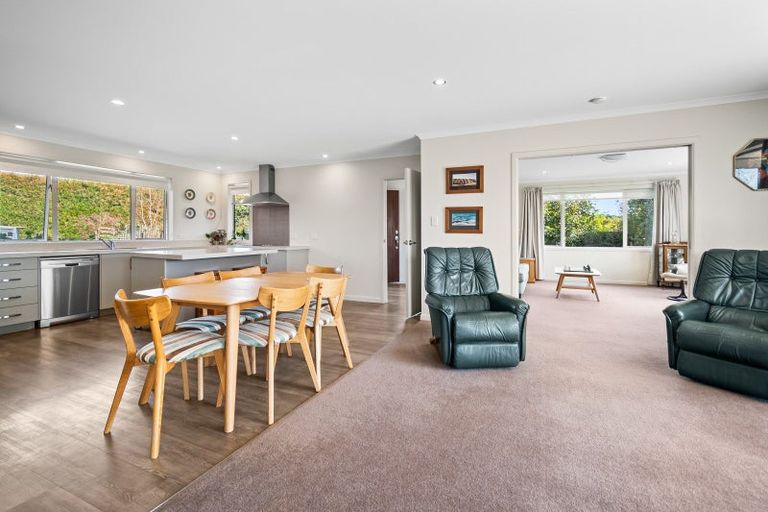 Photo of property in 472 Lees Road, Feilding, 4775