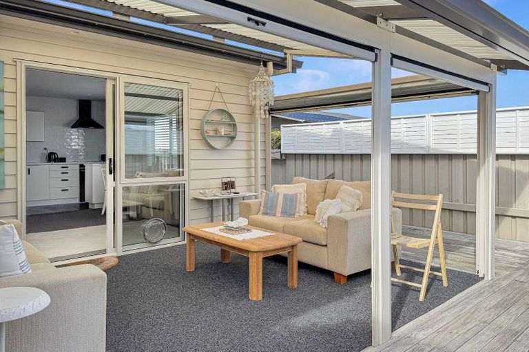 Photo of property in 11 Kamahi Crescent, Papamoa Beach, Papamoa, 3118