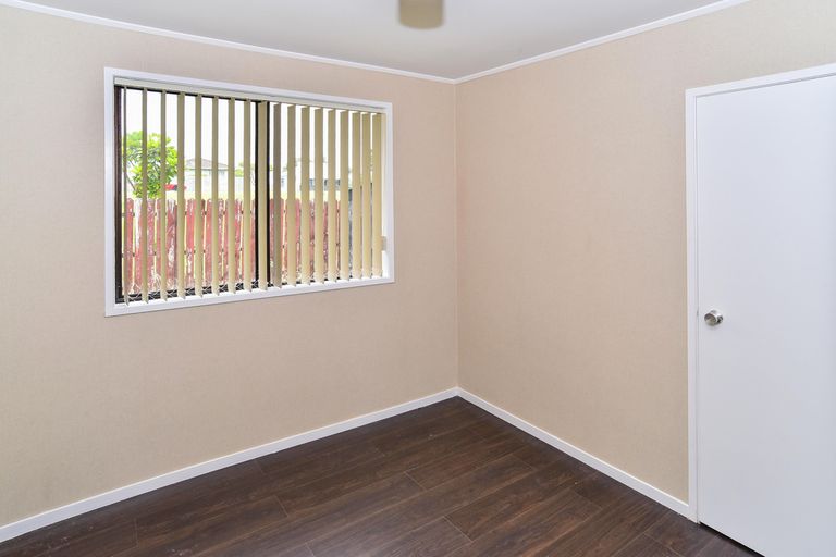 Photo of property in 4a Palmers Road, Clendon Park, Auckland, 2103