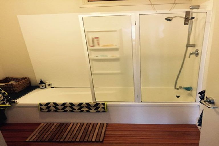 Photo of property in Columbia Apartments, 10/32 Cuba Street, Te Aro, Wellington, 6011