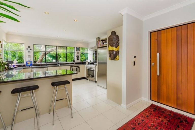 Photo of property in 1b Arawa Street, Raumati Beach, Paraparaumu, 5032