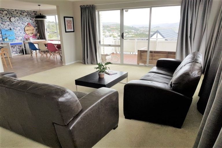Photo of property in 2 Livet Place, Papakowhai, Porirua, 5024