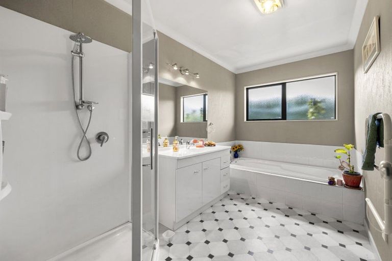 Photo of property in 15 Awanui Avenue, Kihikihi, Te Awamutu, 3875