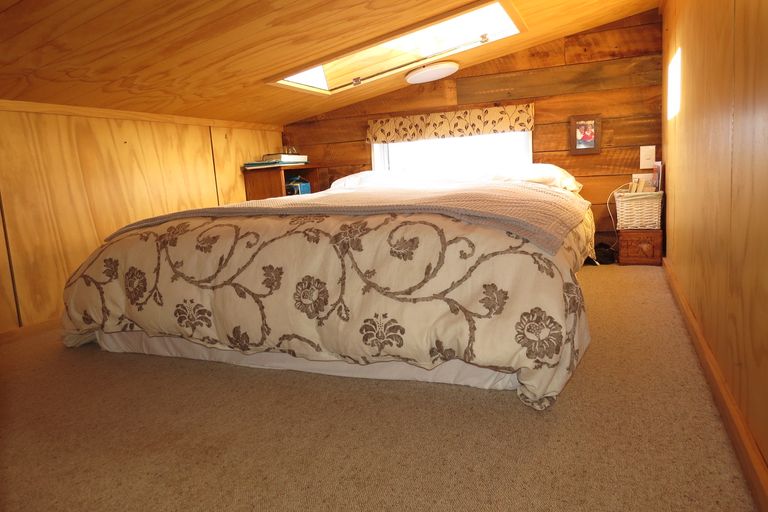 Photo of property in 123 School Road, Te Horo, Otaki, 5582