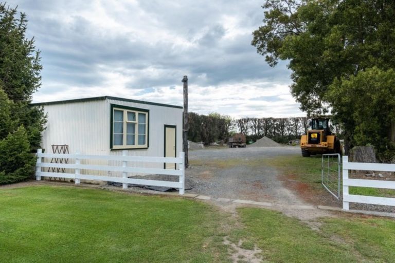 Photo of property in 198 School Road, Clive, 4102