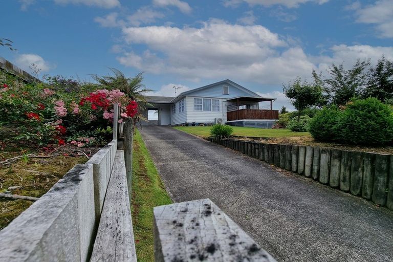 Photo of property in 2 Davidson Crescent, Pahiatua, 4910