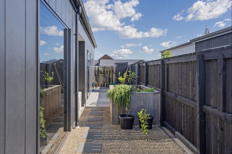 Photo of property in 9 Awatea Drive, Whitianga, 3510