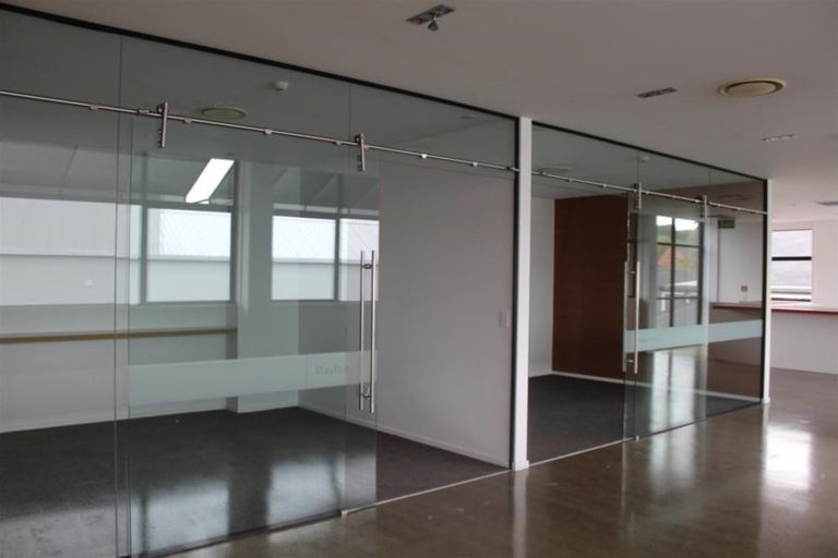 Photo of property in 145 Victoria Street, Cambridge, 3434
