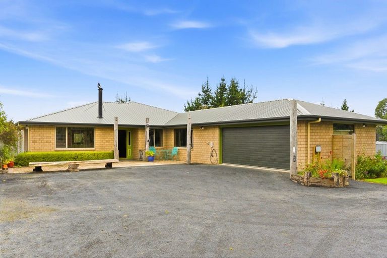 Photo of property in 71 Blackhead Road, Blackhead, Dunedin, 9076