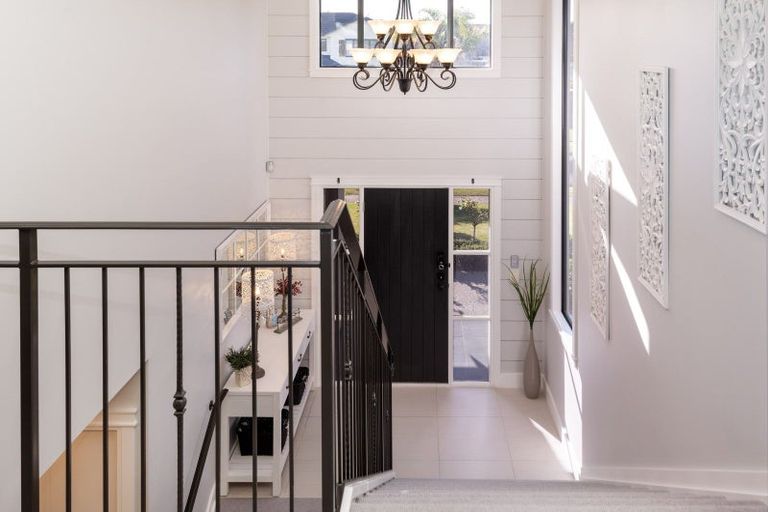 Photo of property in 103 Pine Harbour Parade, Beachlands, Auckland, 2018