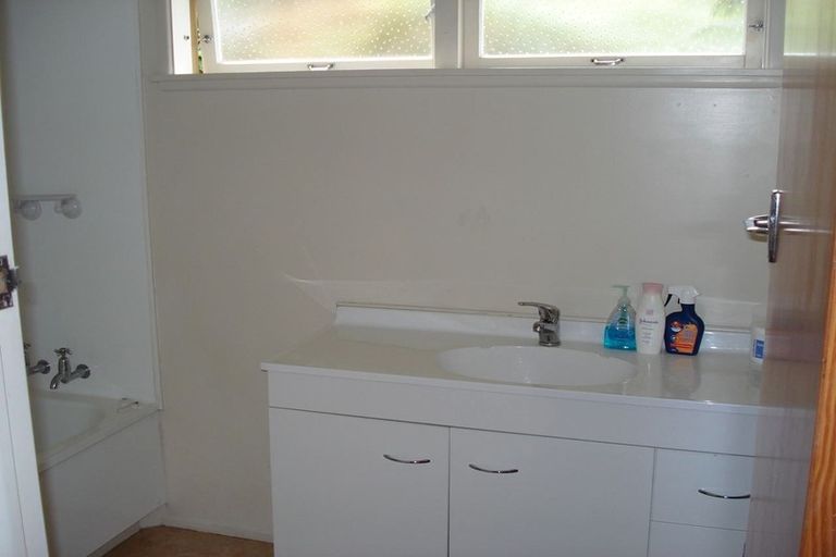 Photo of property in 17a Harley Road, Takapuna, Auckland, 0622