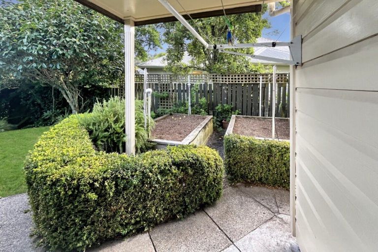 Photo of property in 64 Chesham Avenue, Waipahihi, Taupo, 3330