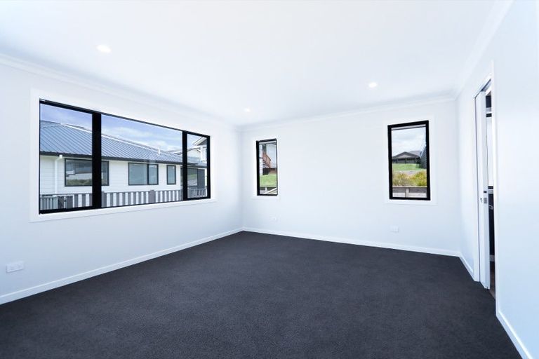 Photo of property in 32 Admiralty Drive, Haruru, 0204