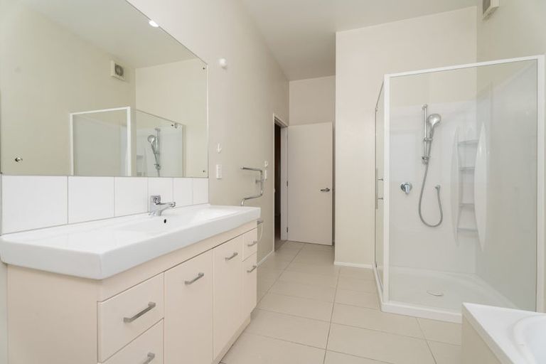 Photo of property in 34a Erlestoke Crescent, Churton Park, Wellington, 6037