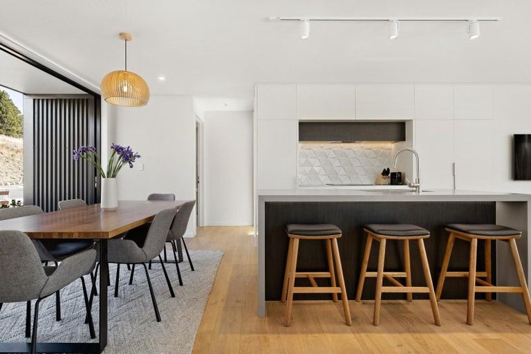 Photo of property in 16 Station Bay Rise, Lake Tekapo, 7999