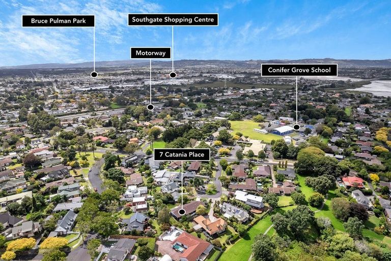 Photo of property in 7 Catania Place, Conifer Grove, Takanini, 2112