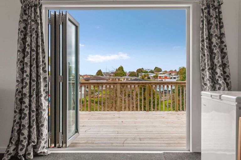 Photo of property in 15b Brown Terrace, Te Puke, 3119