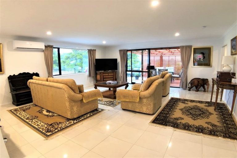 Photo of property in 33 Amsharlo Drive, Kerikeri, 0230