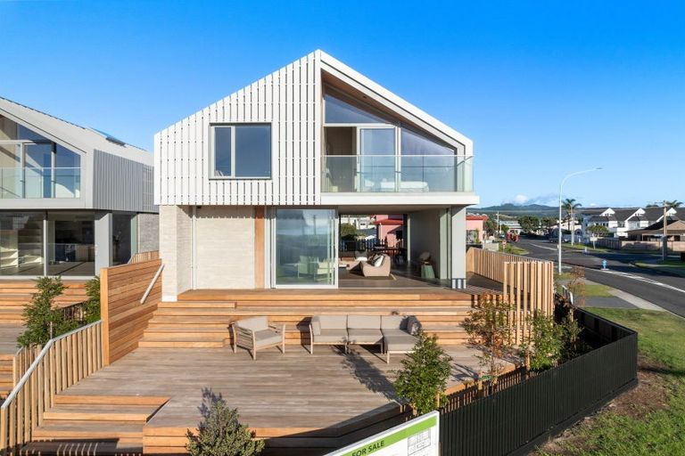 Photo of property in 203 Winifred Avenue, Whangamata, 3620