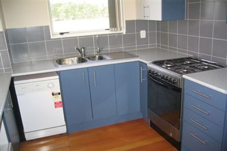 Photo of property in 37 Te Pua School Road, Helensville, 0875