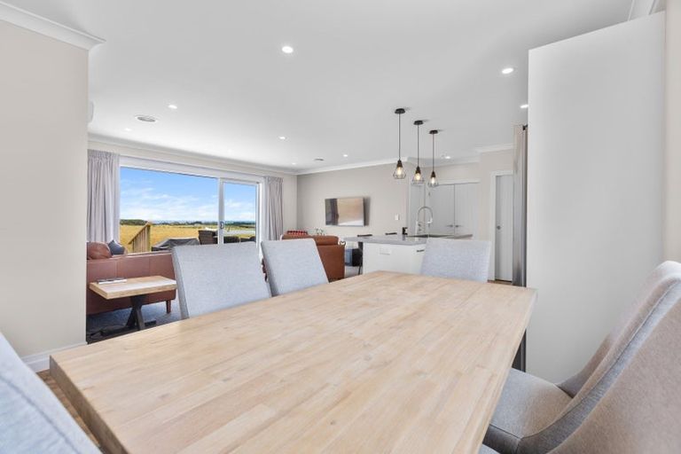 Photo of property in 11 Leith Road, Okato, New Plymouth, 4374