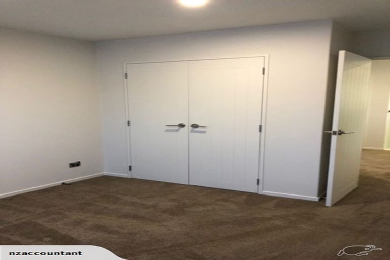 Photo of property in 24 Pikao Place, East Tamaki, Auckland, 2016