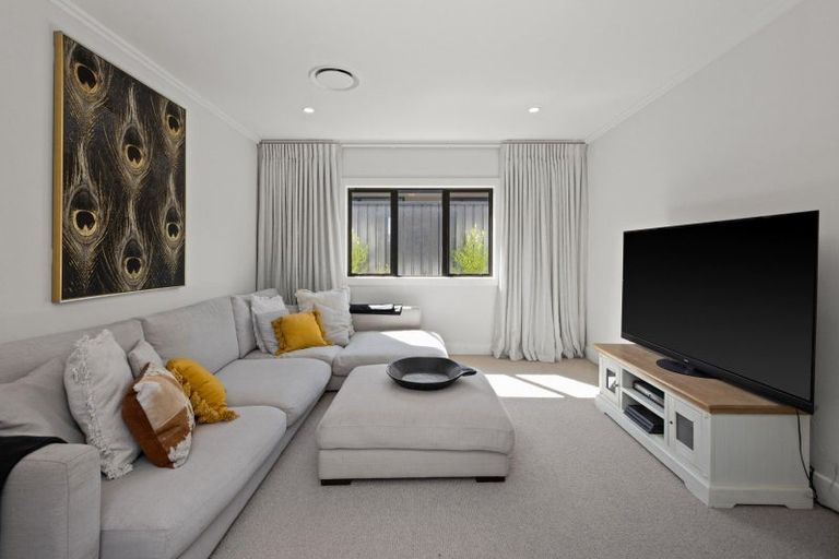 Photo of property in 23 Rich Rise, Havelock North, 4130