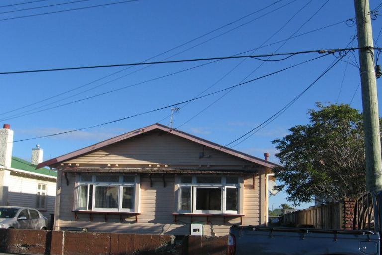 Photo of property in 8 Bouverie Street, Petone, Lower Hutt, 5012