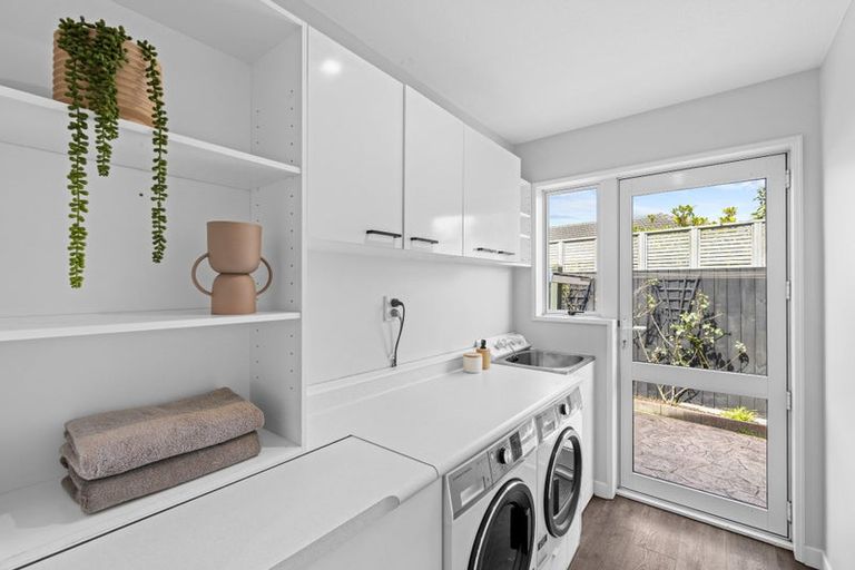 Photo of property in 2/46 Orlando Crescent, Waimairi Beach, Christchurch, 8083