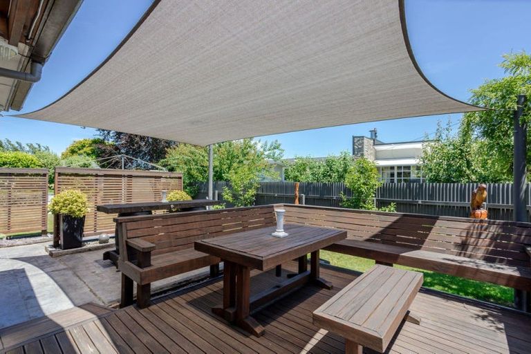 Photo of property in 5 Chamberlain Street, Dannevirke, 4930