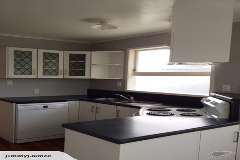 Photo of property in 34 Rhonda Avenue, Deanwell, Hamilton, 3206