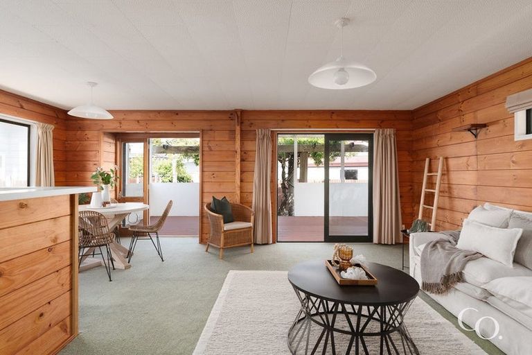 Photo of property in 26 Queen Road, Bellevue, Tauranga, 3110