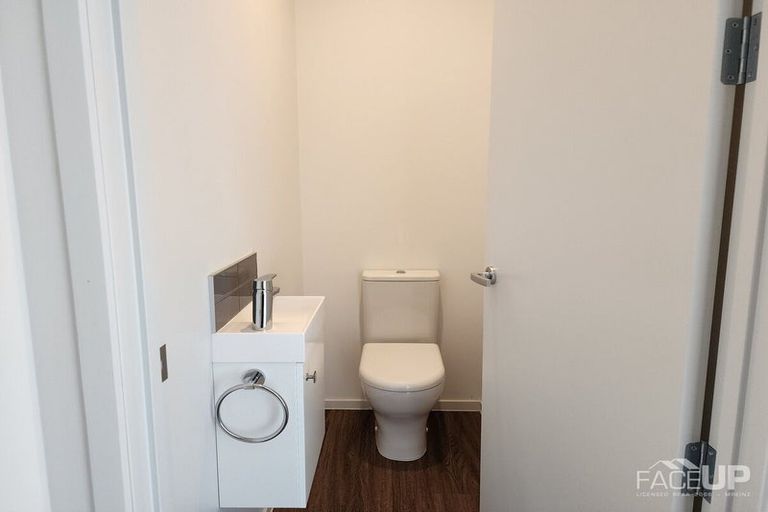 Photo of property in 8 Vasi Drive, Hobsonville, Auckland, 0616