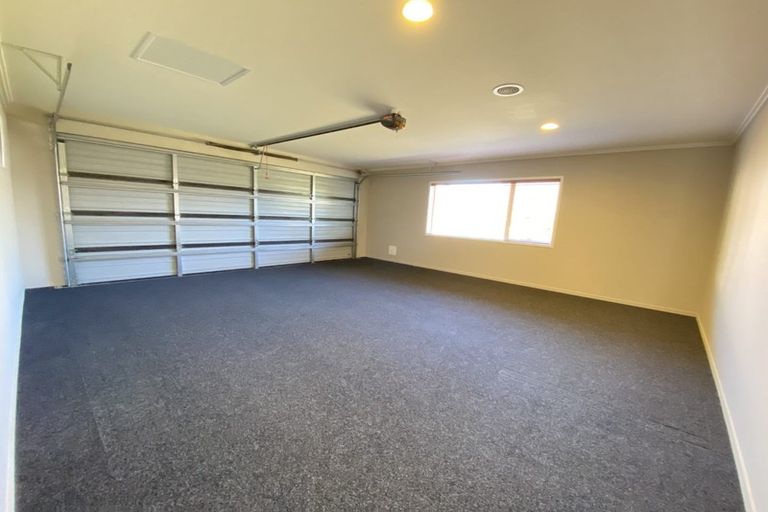 Photo of property in 57 Mcsaveneys Road, Marshland, Christchurch, 8051