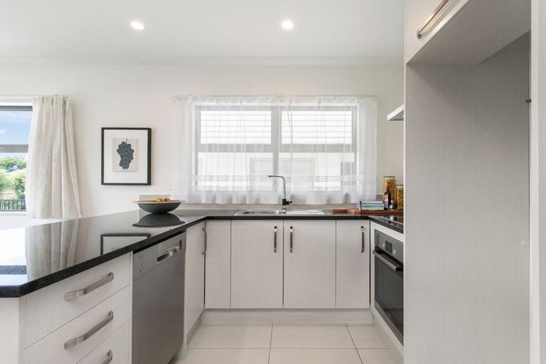 Photo of property in 4/33 Elizabeth Street, Riccarton, Christchurch, 8041