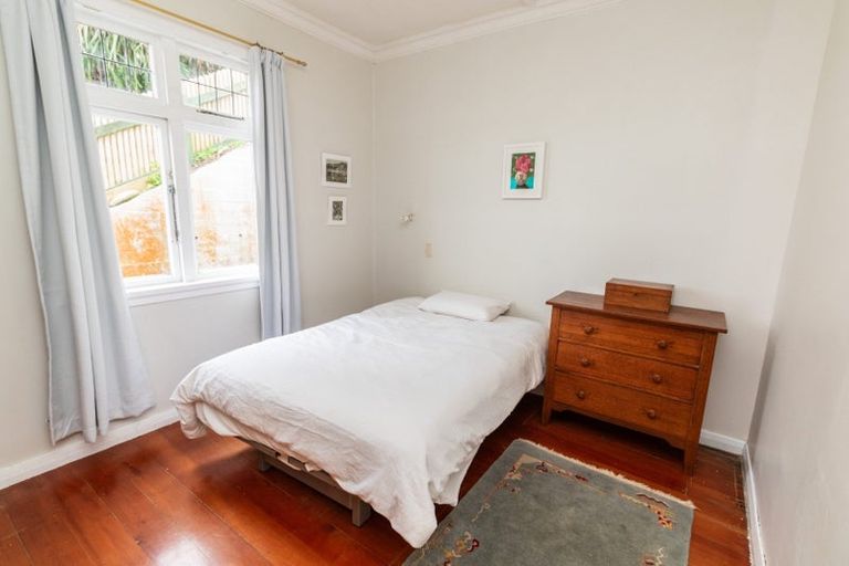 Photo of property in 123 Volga Street, Island Bay, Wellington, 6023