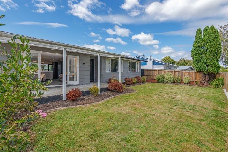 Photo of property in 134 Ruamahanga Crescent, Terrace End, Palmerston North, 4410