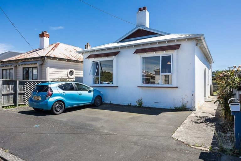 Photo of property in 210 Oxford Street, South Dunedin, Dunedin, 9012