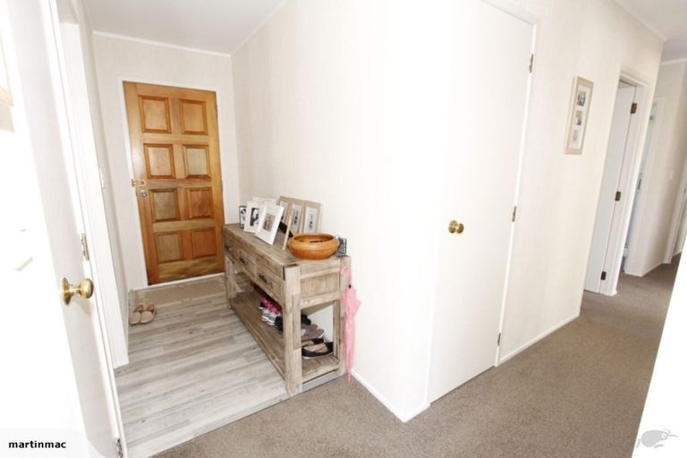 Photo of property in 1/79 Aberfeldy Avenue, Highland Park, Auckland, 2010