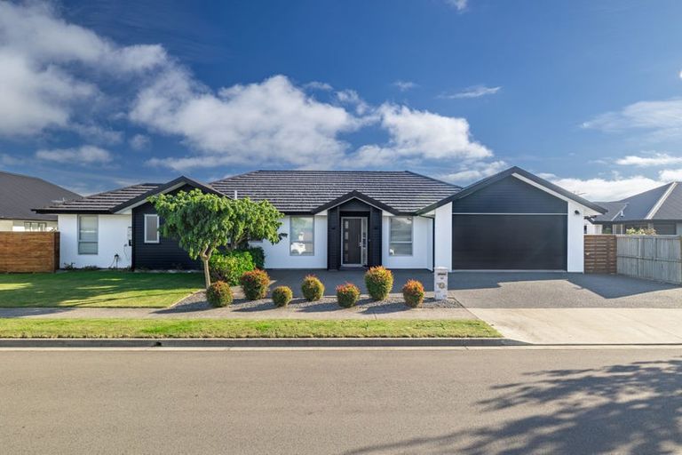 Photo of property in 34 Beachvale Drive, Kaiapoi, 7630