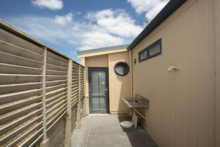 Photo of property in 231 Pukehina Parade, Pukehina, 3189