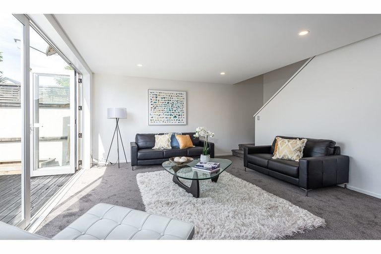 Photo of property in 268a Fitzgerald Avenue, Christchurch Central, Christchurch, 8013