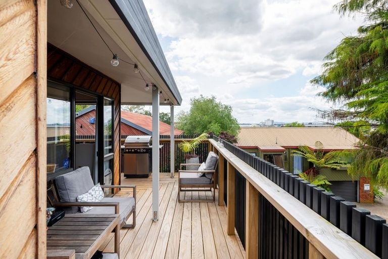 Photo of property in 135c Mahoe Street, Melville, Hamilton, 3206