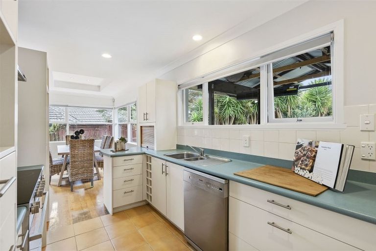 Photo of property in 19 Cosy Place, Howick, Auckland, 2014