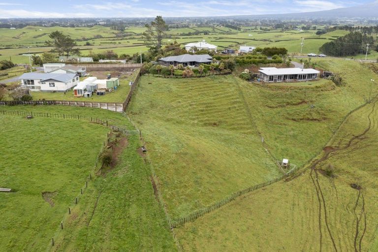 Photo of property in 233 King Road, Inglewood, 4386