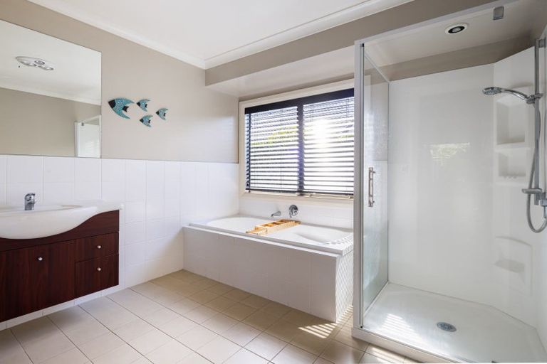 Photo of property in 19 The Esplanade, Huntington, Hamilton, 3210