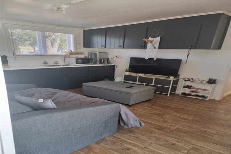 Photo of property in 7 Bibby Street, Waipawa, 4210