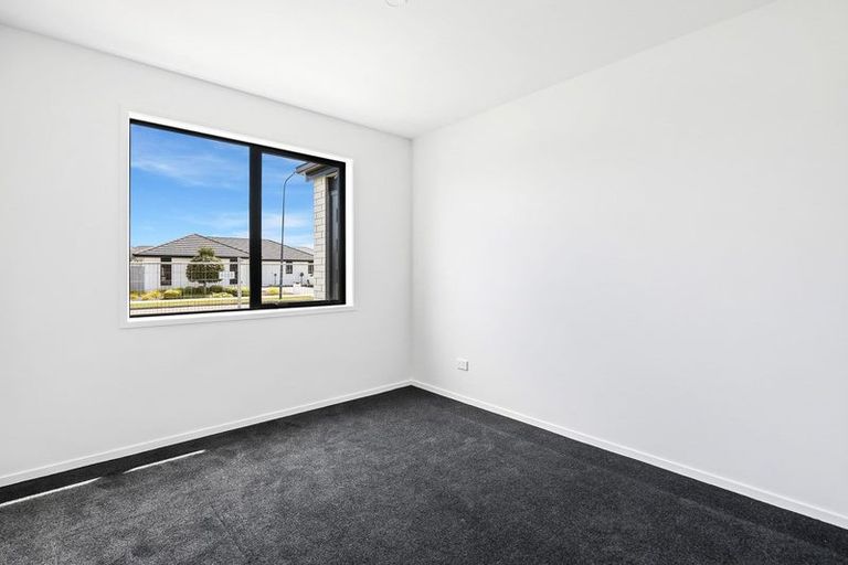 Photo of property in 56 Silverstream Boulevard, Kaiapoi, 7630